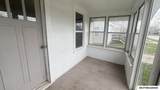 118 25th Sw - Photo 4