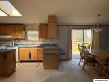 710 Oak St - Photo 2