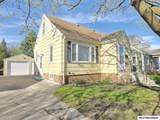722 10th Ne - Photo 2