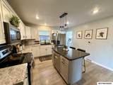625 2nd St - Photo 14