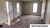 410 Clinton - Photo 6