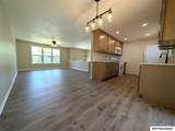 694 17th Se - Photo 2