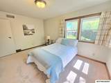 1748 Hillcrest Dr - Photo 20