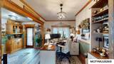 715 12th St - Photo 18