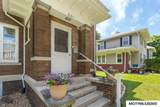221 7th Nw - Photo 3