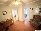 609 Massachusetts - Photo 14