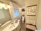 609 Massachusetts - Photo 15