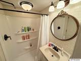 609 Massachusetts - Photo 26