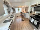 609 Massachusetts - Photo 5