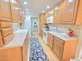 1009 Manor Dr - Photo 11