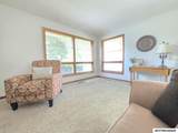 1009 Manor Dr - Photo 8