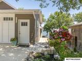 5500 Lakeview Dr - Photo 3
