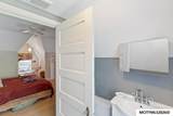 636 2nd Ne - Photo 18