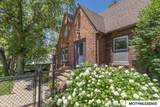 636 2nd Ne - Photo 3
