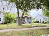 916 8th Ne - Photo 3