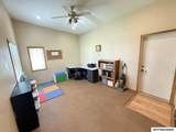 635 8th St - Photo 12