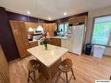 635 8th St - Photo 5