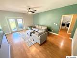 904 Poplar St - Photo 3