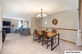22 Charlestown Sq - Photo 12