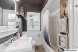 212 Vermont - Photo 16