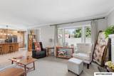 212 Vermont - Photo 8