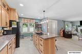 212 Vermont - Photo 9