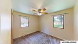 904 College St - Photo 9
