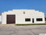 702 Delaware - Photo 21