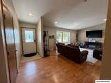 260 E Henschen - Photo 11
