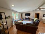 260 E Henschen - Photo 13