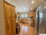 260 E Henschen - Photo 15