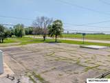  33rd Se - Photo 1