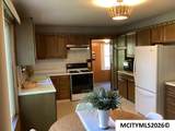 20502 Thrush Ave - Photo 10