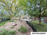 2030 Hunters Ridge Dr - Photo 4
