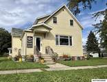 401 10th St N - Photo 1