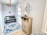 206 3rd St - Photo 2