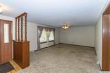 319 Lincoln - Photo 2