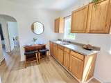 823 15th Se - Photo 9