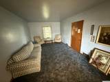 677 14th Se - Photo 4