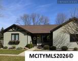 2166 Springview Dr - Photo 1