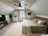 625 2nd St - Photo 32
