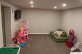 621 10th Ne - Photo 23