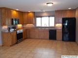 422 Winter St - Photo 2