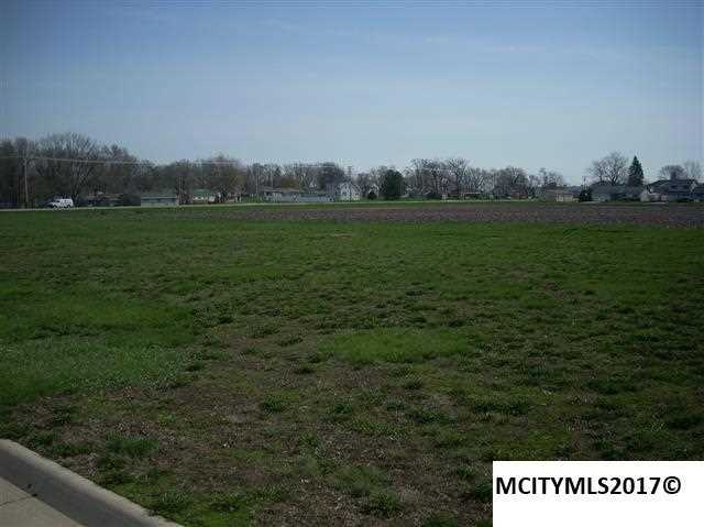 2033 Augusta Dr - Photo 1