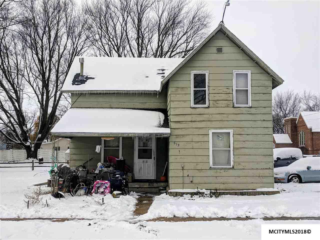 513 Jefferson St - Photo 1