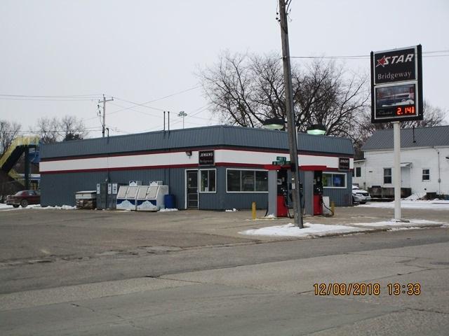 202 Traer St - Photo 1