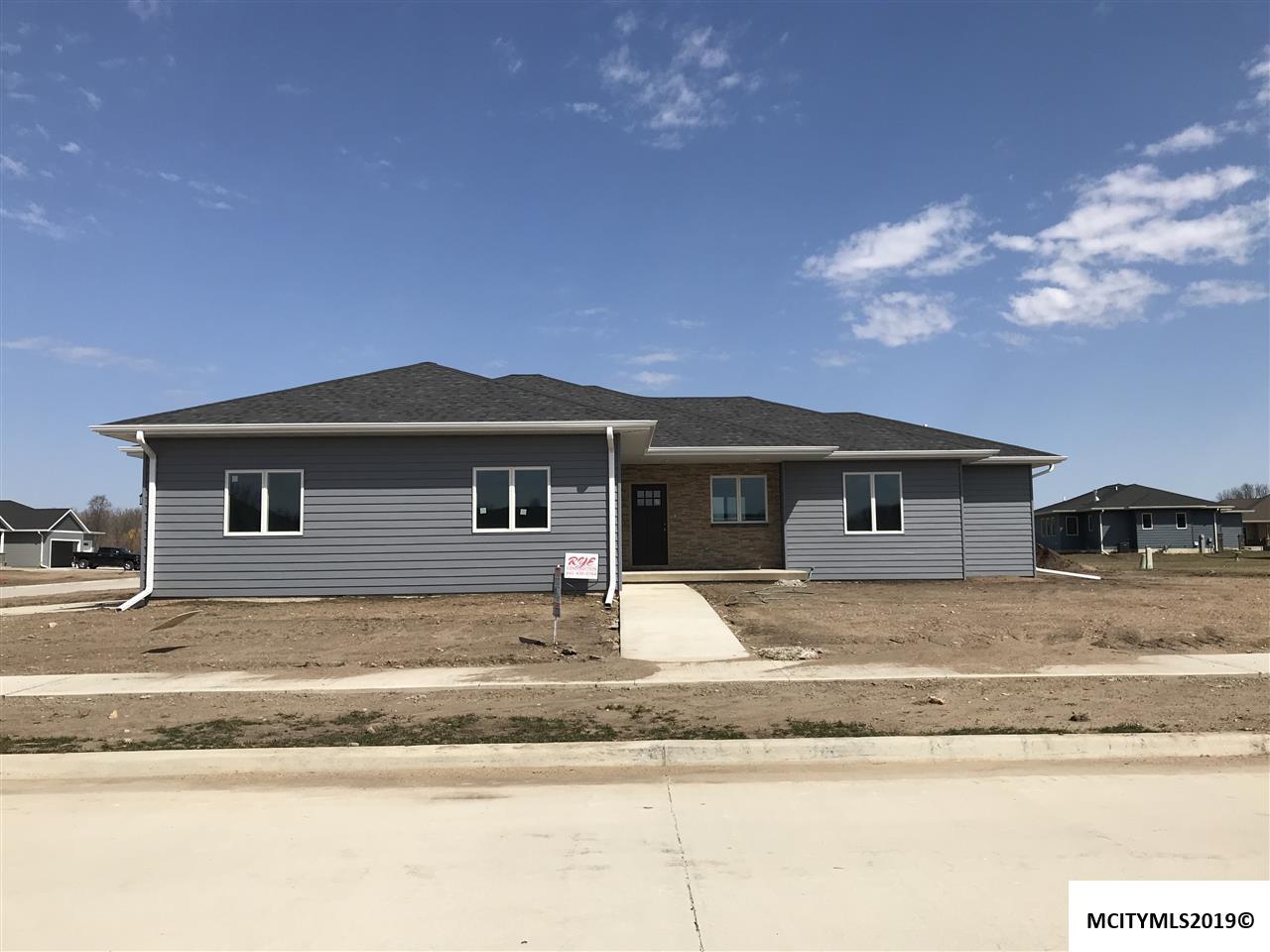 250 Sumac - Photo 1