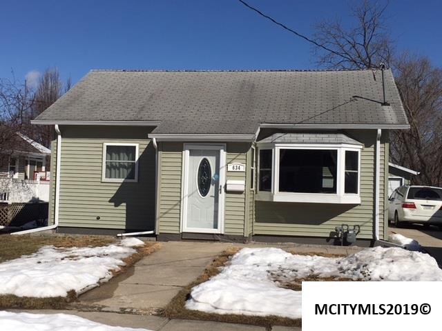 634 3rd Se - Photo 1