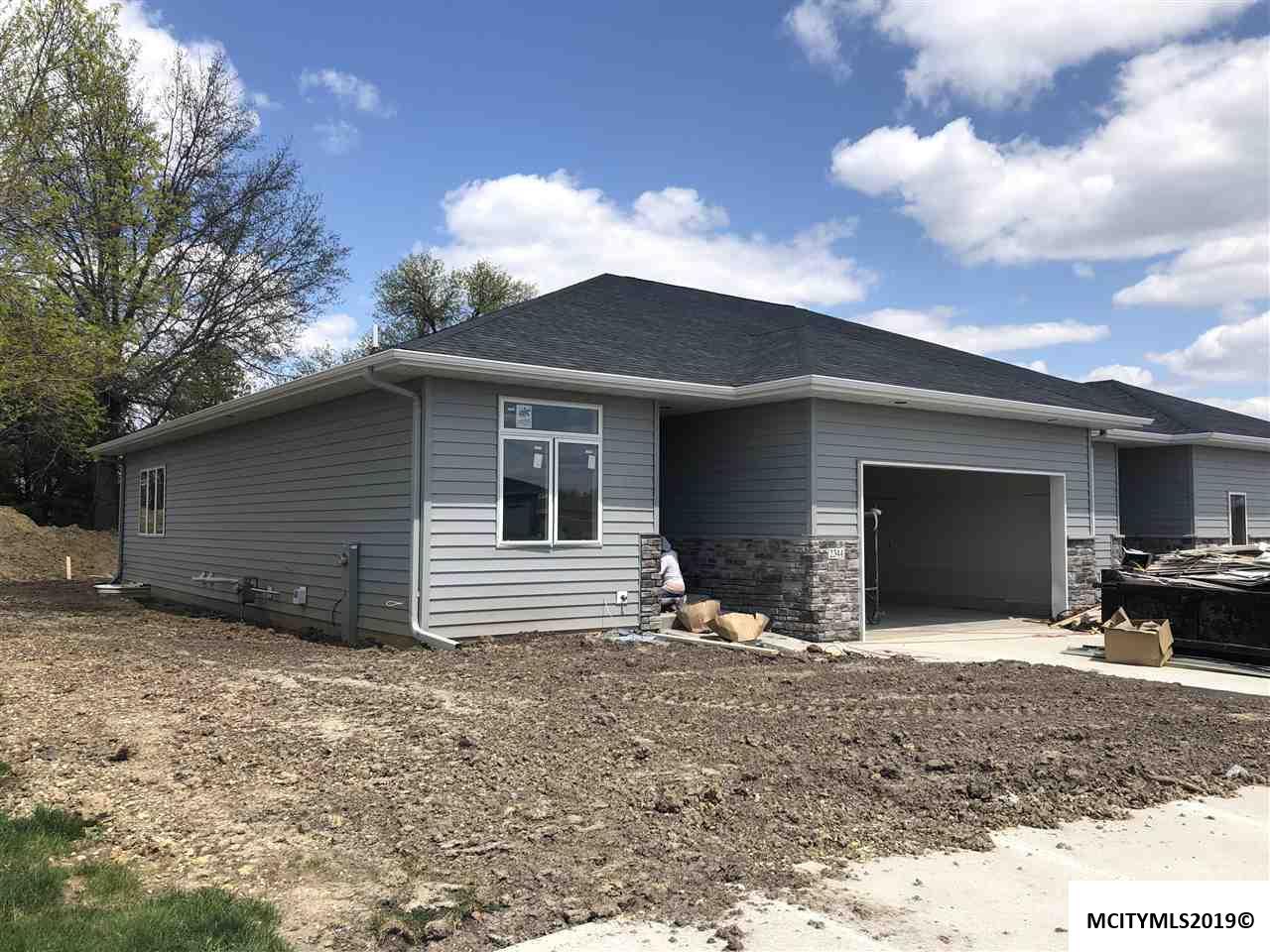 2344 Ping Ct - Photo 1