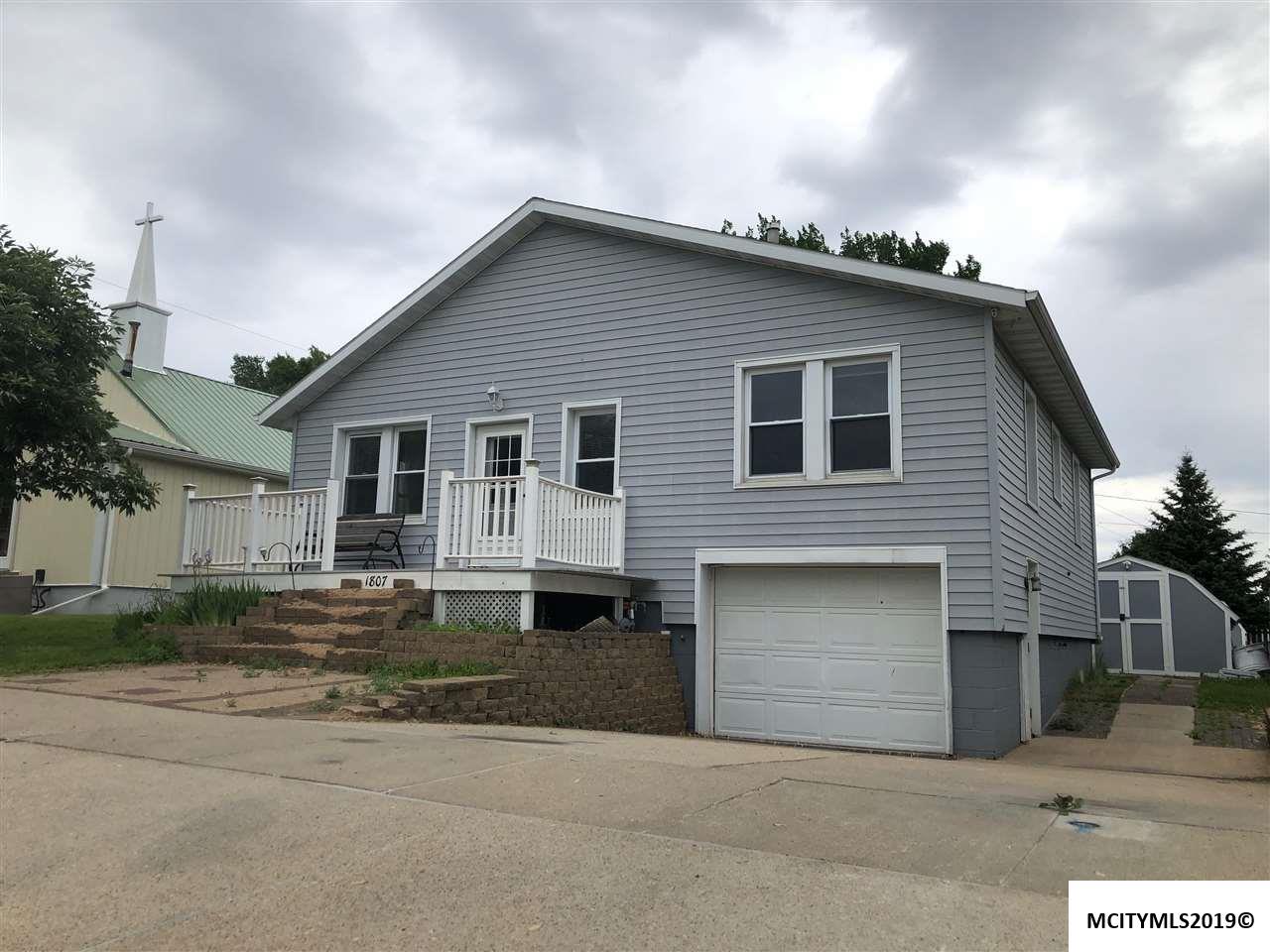 1807 Wilson - Photo 1